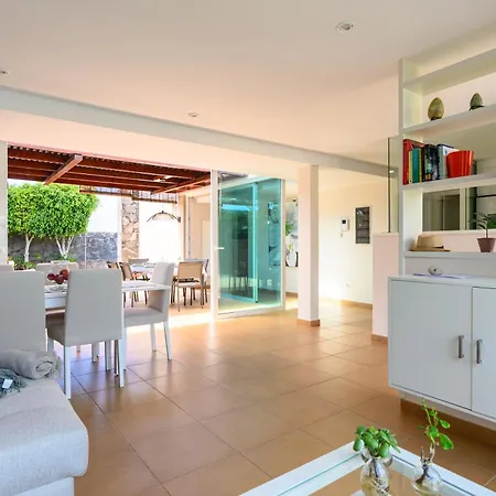Vina Del Mar Villa